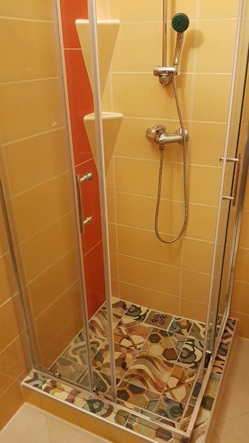 Aquarius Vendeghaz Hotel Szeged Ngoại thất bức ảnh