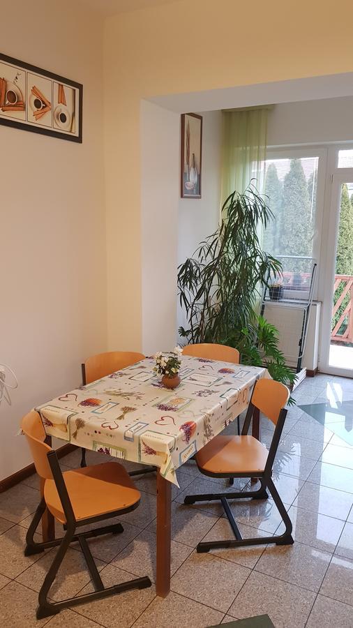 Aquarius Vendeghaz Hotel Szeged Ngoại thất bức ảnh
